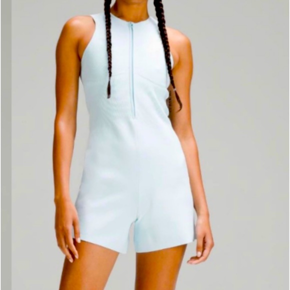 New with Tags Lululemon Tight Fit Knit BodySuit/Romper size medium - Picture 1 of 3
